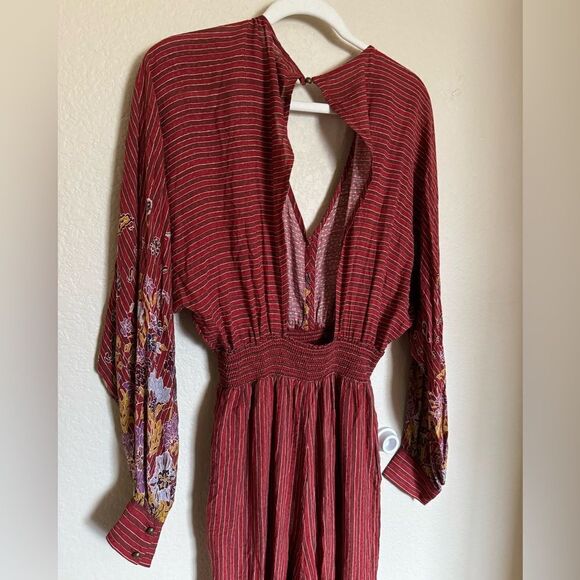 Anthropologie The Breezy Open-Back Jumpsuit Sz Small Bohemian Red Floral Details - Picture 8 of 9